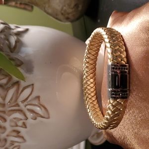 Cool Leather And Steel Bracelet By Stel